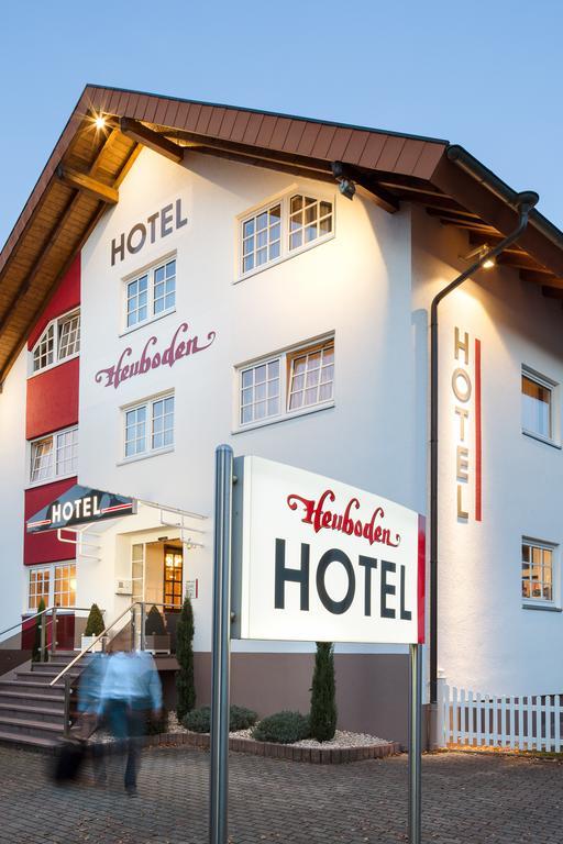 Hotel Heuboden Umkirch Exterior photo